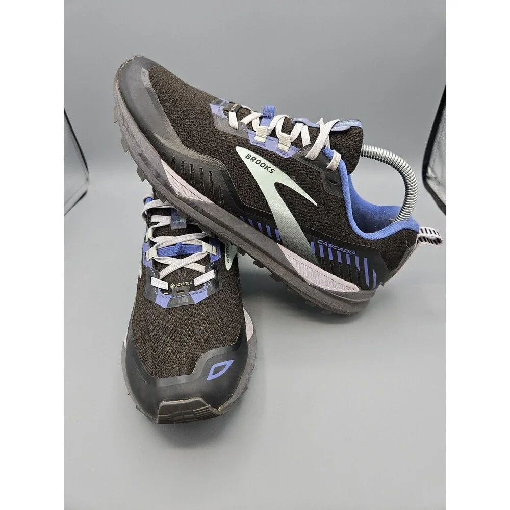 Brooks Cascadia 15 GTX Women's Size 9.5(B) Running Shoes Gray Blue Trail Running